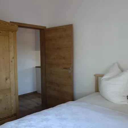 - - Heuboden